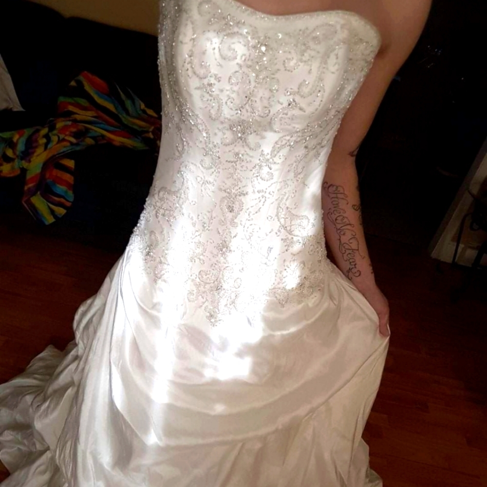 ⭐️Maggie Sottero Mermaid Wedding Dress⭐️
